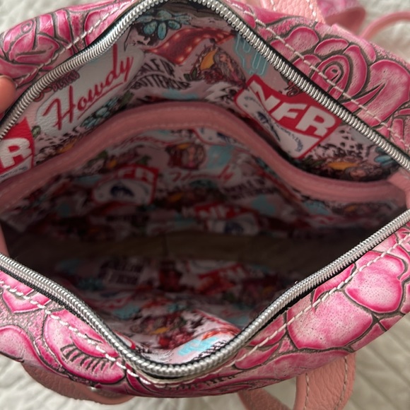 L3 Designs Convertible Backpack - Picture 2 of 4